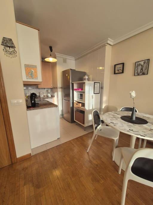 25A07 Apartamento Nautilus Luanco Exteriör bild